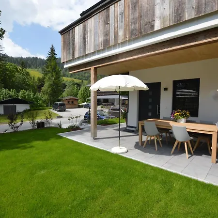 Schneerose * Maria Alm am Steinernen Meer